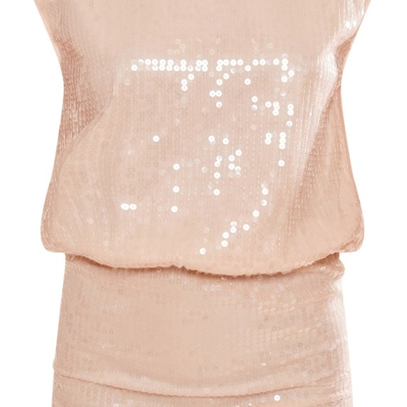 NWT Pretty Little Thing Nude Sequin Shoulder pads Sleeveless Bodycon Dress Sz 8 - Picture 3 of 13